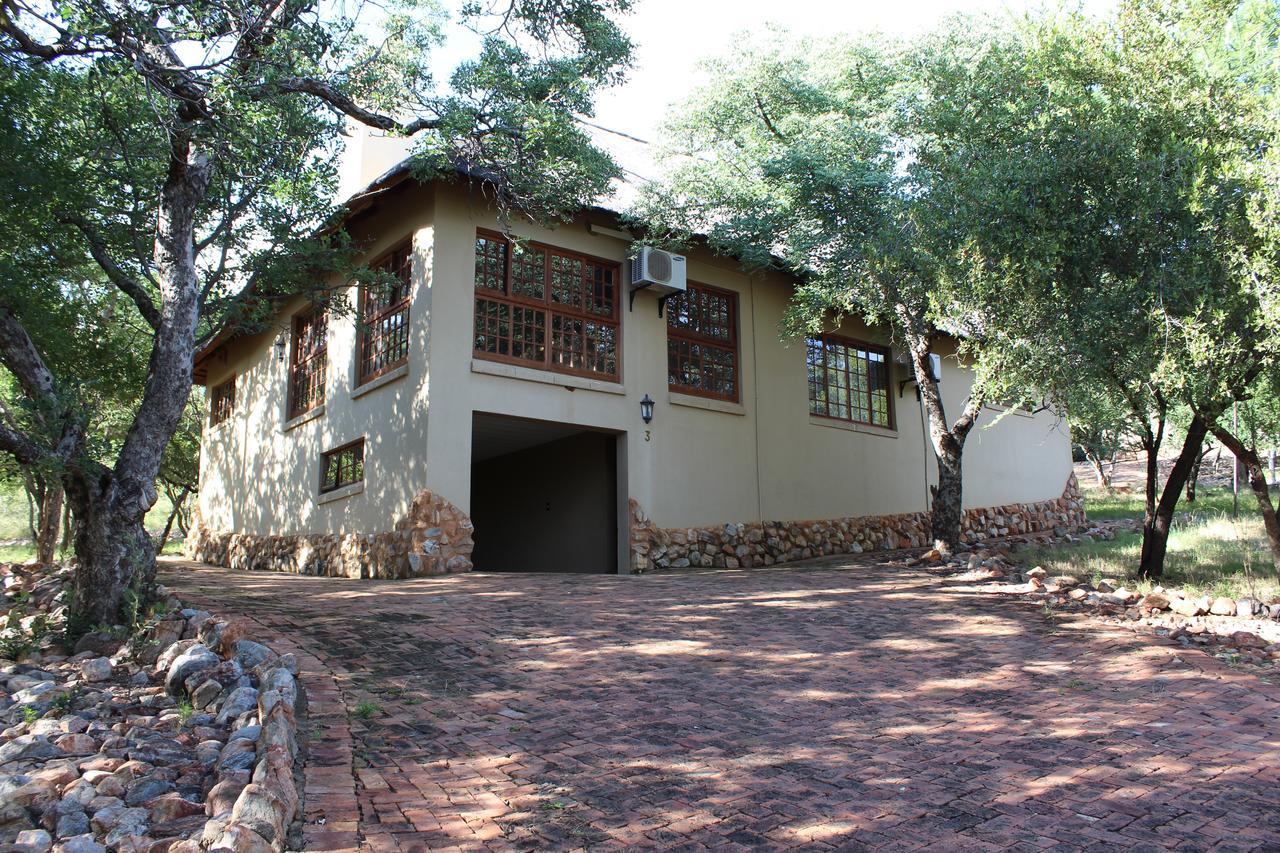 Thabaledi Game Lodge Beestekraal  Exterior photo